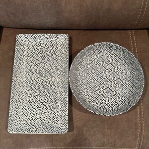 Thyme and Table Black Dot Serving Set